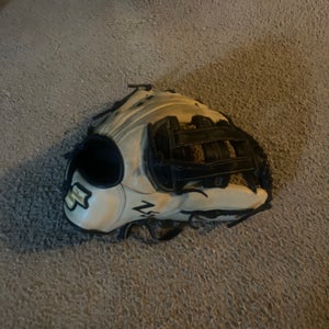 2022 RH Outfield SSK Baseball Glove 9.5" (Used)