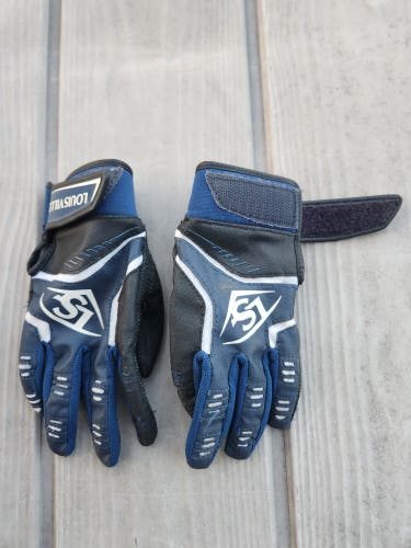 Youth Small Louisville Slugger Batting Gloves (Used)