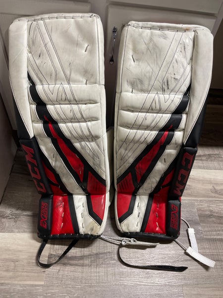 31” + 2” CCM EFlex 4 Pro Custom Goalie Leg Pads