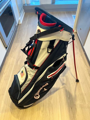 Callaway Fairway Stand Standing Golf Bag USA Red White Blue 5 Way