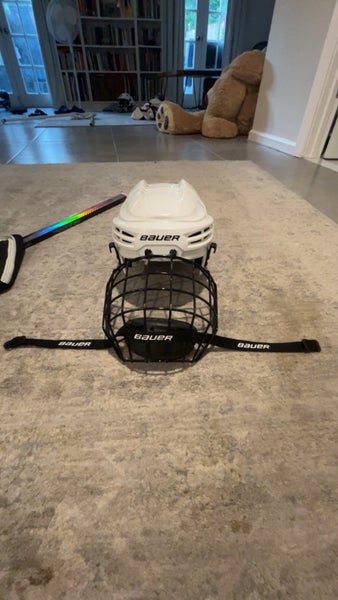 Medium Bauer IMS 5.0 Helmet (New)