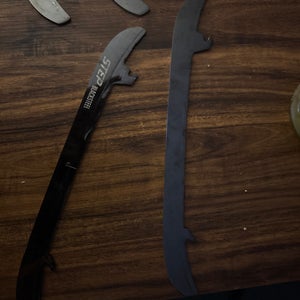 CCM Black Step Steel 263 mm