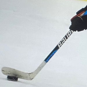 Junior Bauer Nexus Sync Right Handed Hockey Stick P88 (Used)