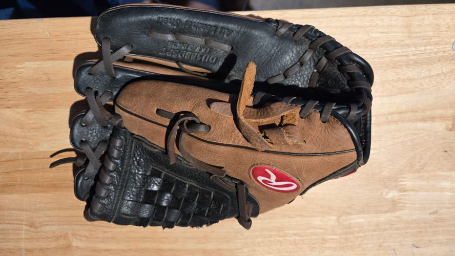 Infield RH Rawlings D115 Baseball Glove 11.5" (Used)