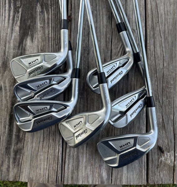 Cleveland Launcher UHX Left Handed Iron Set