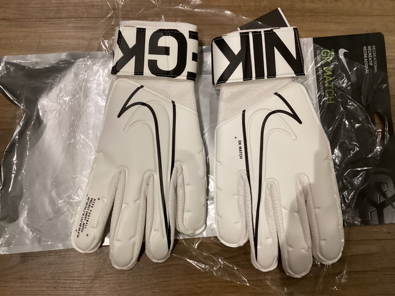 Nike GK Match Goalie Gloves Size Medium 9 New