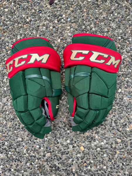 CCM HG12 Gloves 14" (New)