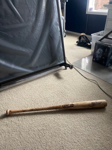 Rawlings Big Stick Maple Bat  (-3) 30 oz 33" (Used)