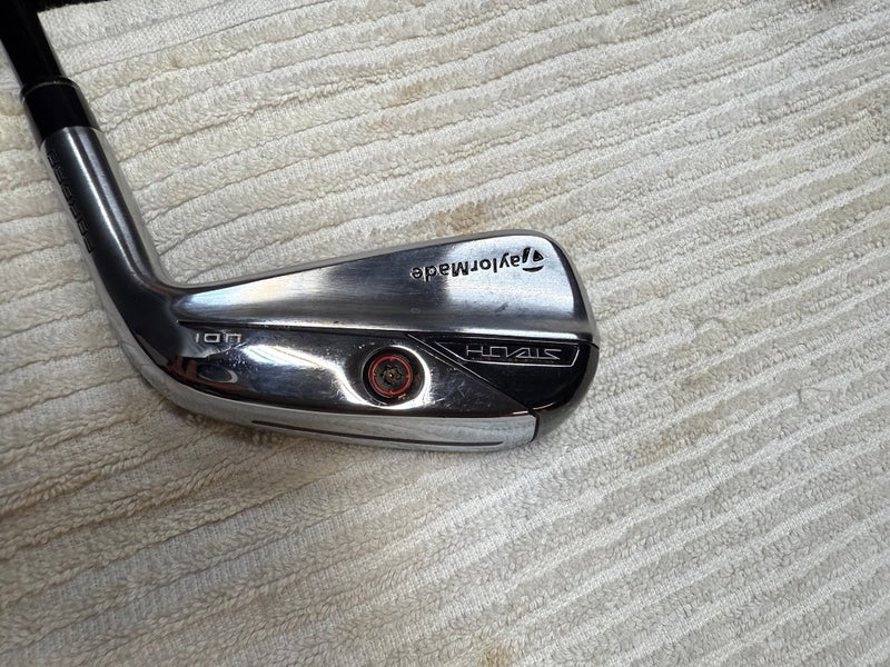 Men's TaylorMade Stealth UDI Right Handed Hybrid Stiff Flex 4H (Used)