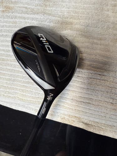 Men's 2024 TaylorMade Qi10 Right Handed Fairway Wood Stiff Flex 7 Wood (Used)