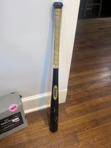 2025 Baum Gold Stock Wood Composite (-5) 32" (Used)