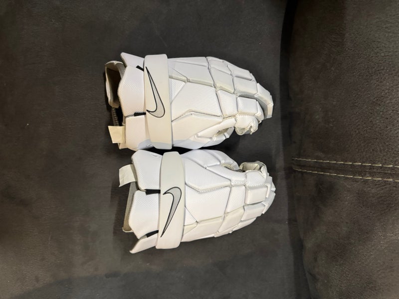 Nike Vapor Large (Used)