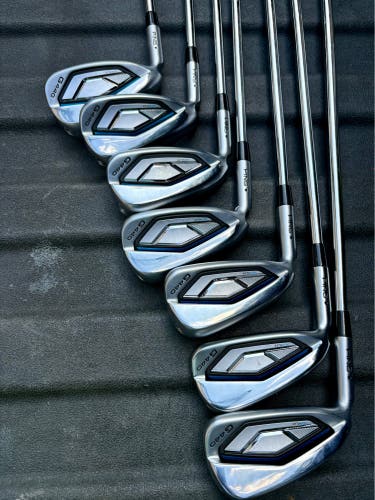 Ping G440 iron set left handed