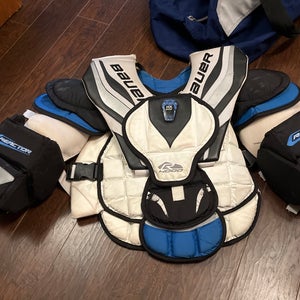 Medium Bauer Goalie Chest Protector (Used)
