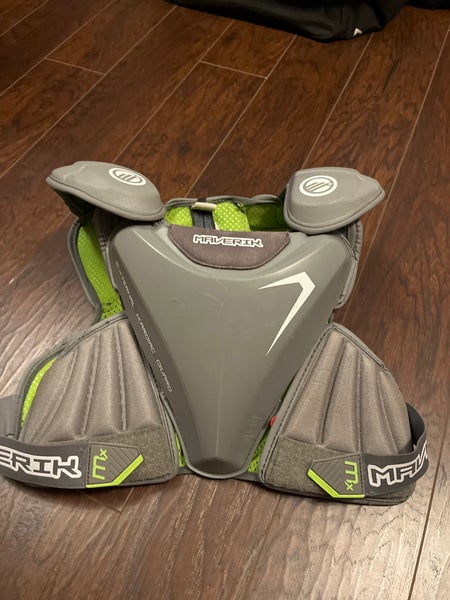 Adult Medium Maverik Shoulder Pads (Used)