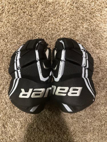 Bauer Vapor Pro Series Hockey Gloves