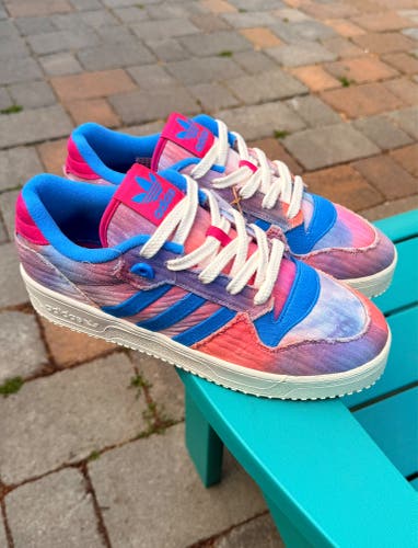 Mens Adidas Rivalry Low Top TR NWT Sneakers Multi-Color Tie Dye - IE1685 US Size 10