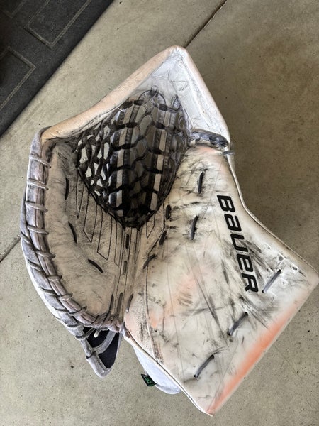 Bauer Shadow Glove