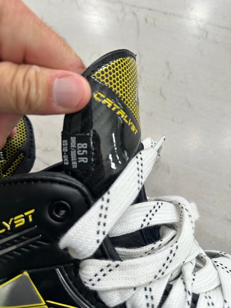 2024 True Catalyst 9 Hockey Skates Regular Width 8.5 (Used)