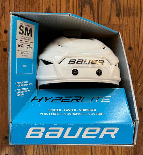 Bauer Hyperlite Hockey Helmet / Small
