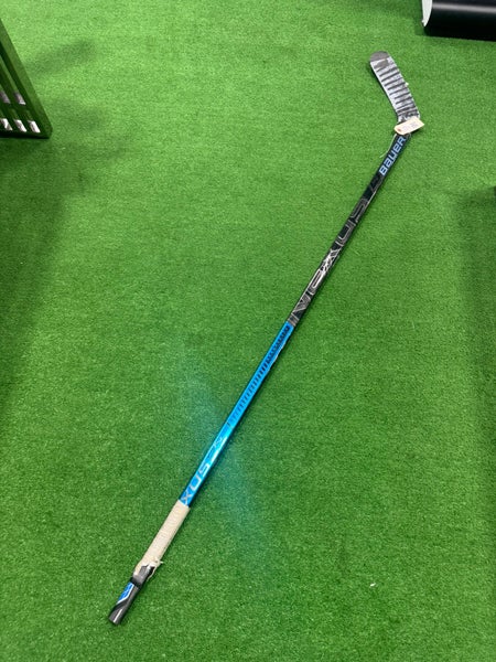 Intermediate Bauer Nexus 2N Pro Hockey Stick Left Hand PM9 (Used)