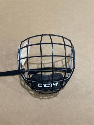Small CCM FM580 Cages, Visors & Shields (Used)