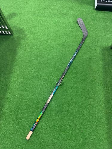 Senior Bauer Twitch Hockey Stick Left Hand P88 (Used)