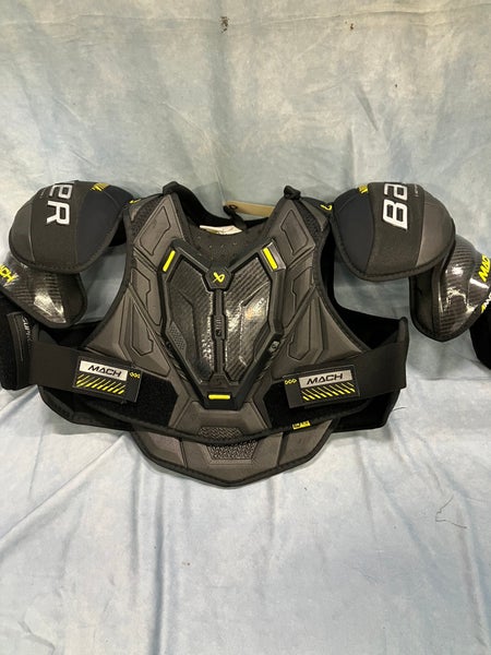 Medium Senior Bauer Supreme Mach Shoulder Pads (Used)