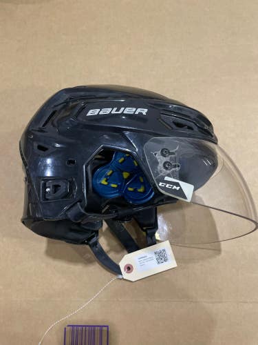 Black Medium Bauer Re-Akt 150 Helmet (Used)