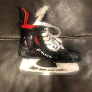 2021 Size 3.5 Bauer Vapor 3X Pro Hockey Skates Narrow Width (Used)