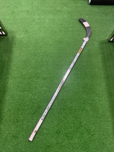 Bauer Easton Synergy RH Hockey Stick P92 87 Flex Limited Edition