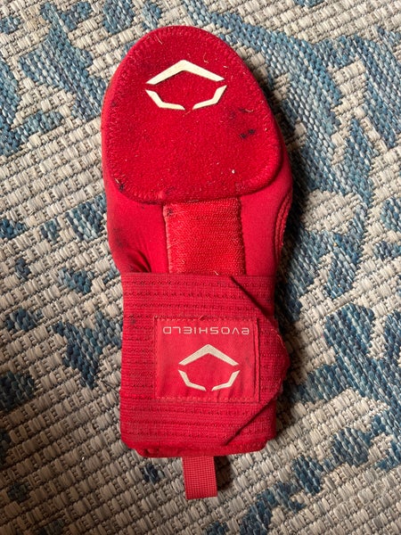 Red Senior EvoShield Sliding Mitt (Used)