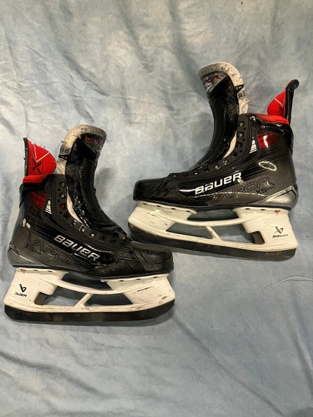 Senior Bauer Vapor X5 Pro Hockey Skates Regular Width 10 (Used)