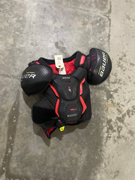 Medium Intermediate Bauer Vapor 3X Shoulder Pads (Used)