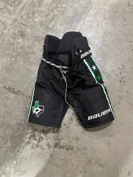 Black Junior Medium Bauer Hockey Pants (Used)