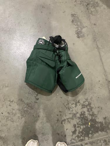 Green Junior Large Koho 587 revolution Hockey Goalie Pants (Used)