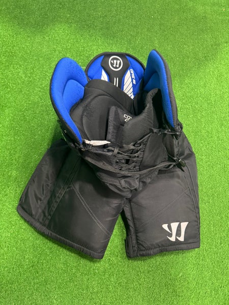 Black Junior Medium Warrior Covert QRE20 pro Hockey Pants (Used)