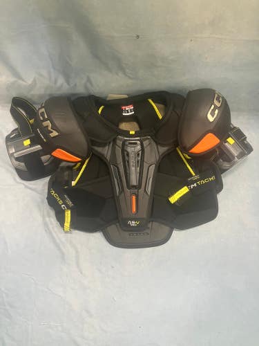 Large Senior CCM Tacks AS-V Shoulder Pads (Used)