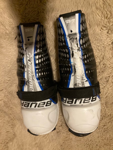 Junior Bauer supreme one.4 11" Shin Pads (Used)