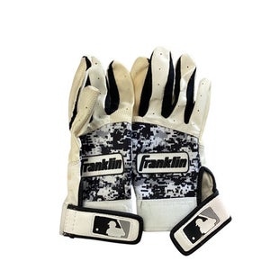 Used Franklin BB/SB Batting Gloves White SM 11760-S000079101