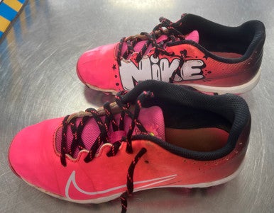 Used Nike CLEAT BB/SB Cleats Pink Junior 04.5 11497-S000150444