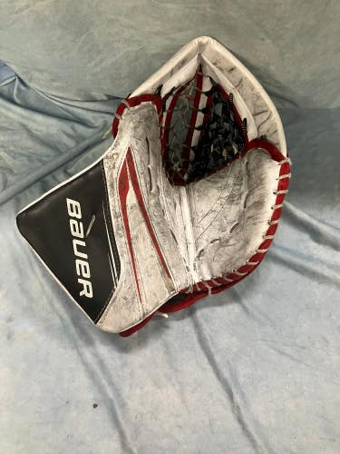 Red Int Bauer Vapor X5 Pro Goalie Glove Regular (Used)