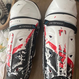 Intermediate CCM Jetspeed FT6 13" Shin Pads (Used)