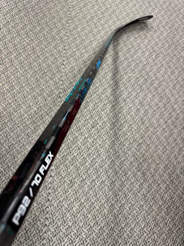 Bauer Twitch 70 Flex P92 curve left hand stick