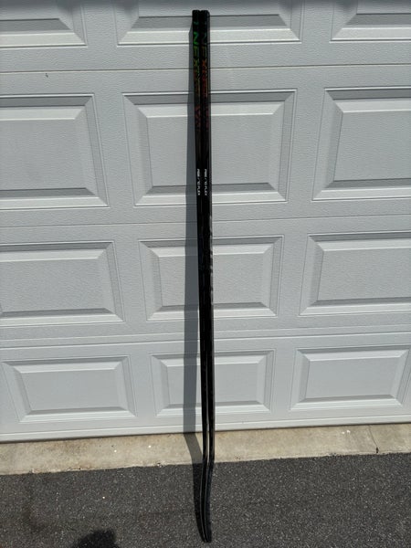 Senior Bauer Nexus Sync Right Handed Hockey Stick P88 (New)