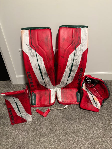 34" Bauer Supreme Shadow Regular Goalie Full Set Pro Stock (Used)