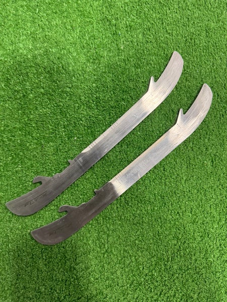 Bauer Fly-X Holders, Runners, & Replacement Steel Blades 230 mm (Used)