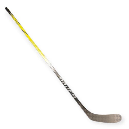 Bauer Vapor Hyperlite 2 Left Hand 70 Flex Hockey Stick P28 Pro Stock (New)