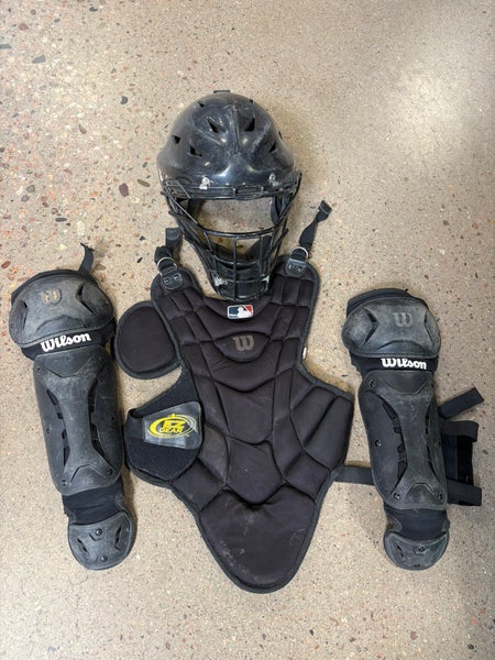 Youth Wilson Catcher's Set (Used)