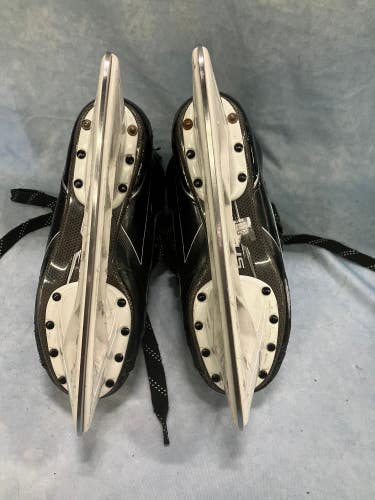 Junior CCM RibCor 44K Pump Hockey Skates Extra Wide Width Size 3.5 (Used)
